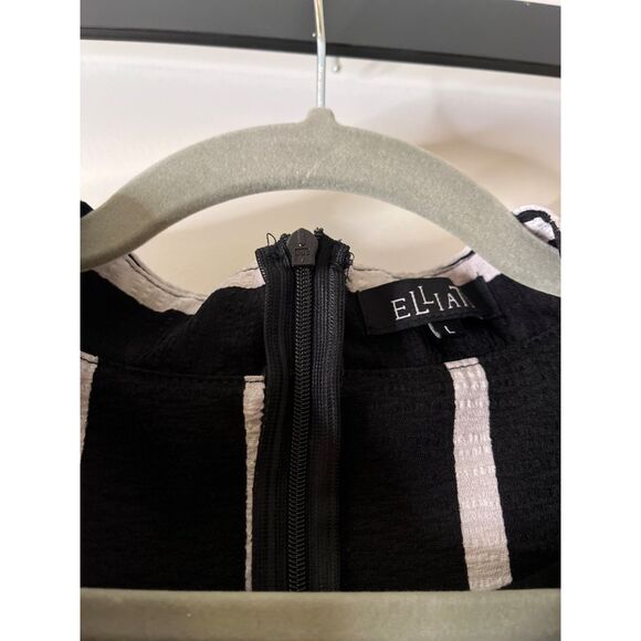 Elliatt Anthropolgie Striped Playsuit Romper Size Large - Picture 10 of 11